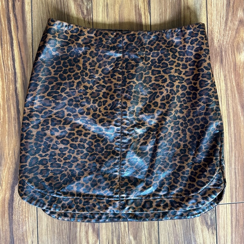 Fashion Nova Leopard Print Mini Me Pencil Skirt- Medium